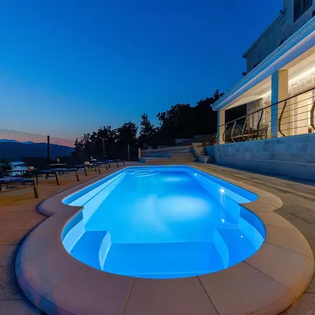 Escape On By Interhome