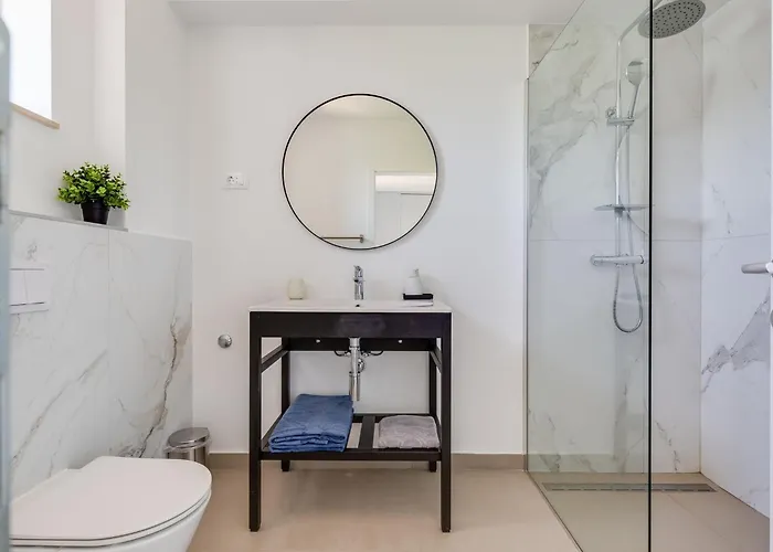 Escape On By Interhome Semesterbostad Vrlika