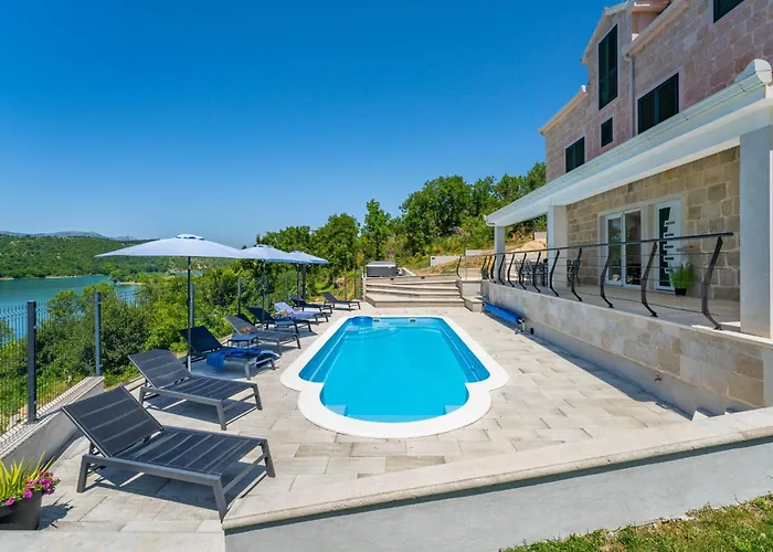 Escape On By Interhome * Vrlika