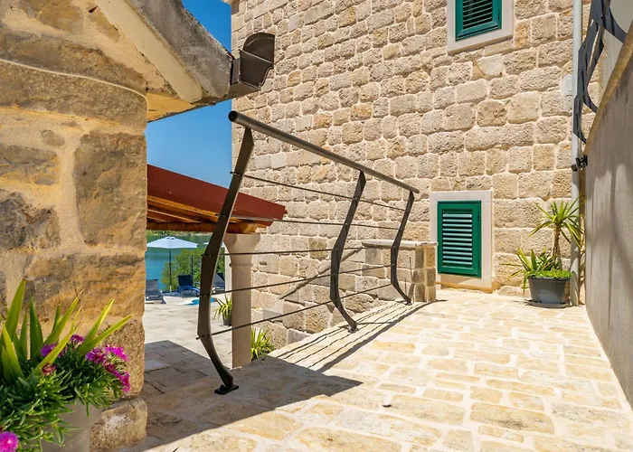 Escape On By Interhome *