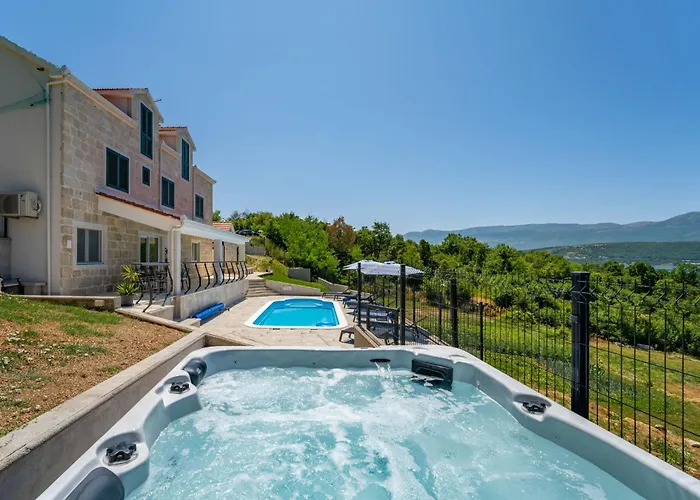 Escape On By Interhome Semesterbostad Vrlika